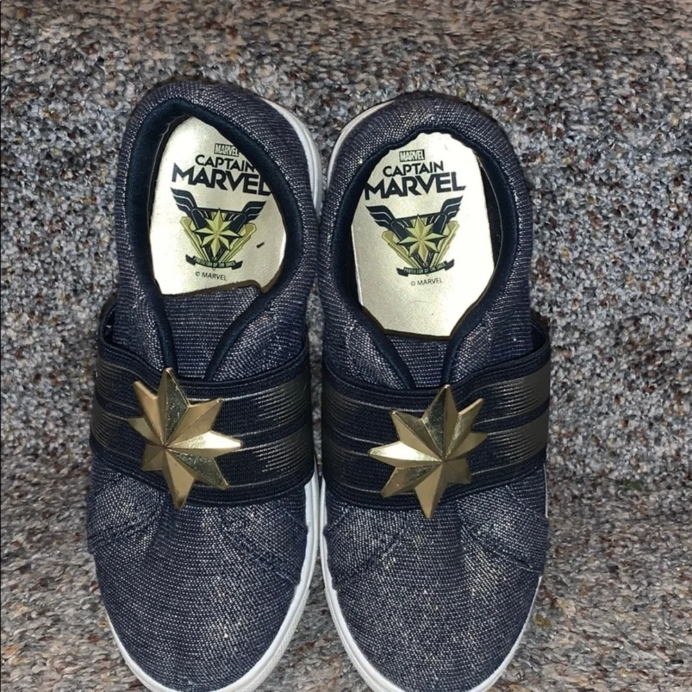 Captain Marvel Glitter Denim slipon shoes size 11